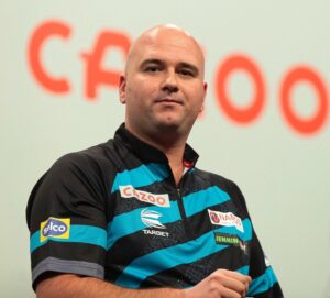 Rob Cross Instagram - Michael was phenomenal in a great final. He was different gravy. I started to find my feet and hit a few 180s, it could have been different. A lot of positives. Thanks for the great support. @targetdarts @NamosSolutions @jenningsbetinfo @scott_rbs 📸 @_taylorlanningphotography_