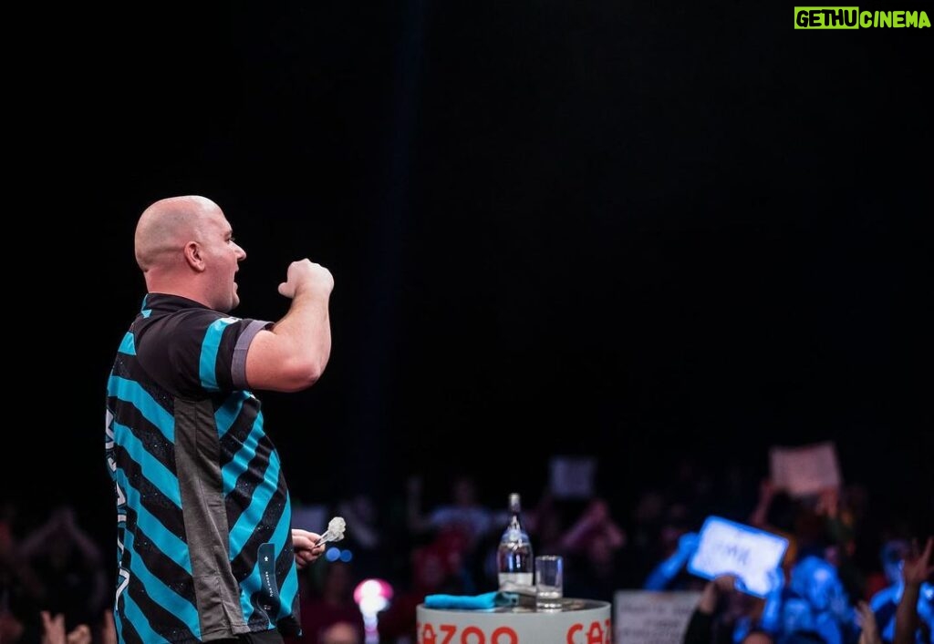 Rob Cross Instagram - Very happy to produce the second highest average of 112.3 in Masters history. Credit to Gary for a great performance and game, I loved it. Just got to keep that going!⚡️ @targetdarts @NamosSolutions @jenningsbetinfo @scott_rbs 📸 @_taylorlanningphotography_