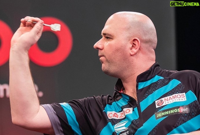 Rob Cross Instagram - Today I say farewell to a fantastic sponsor over the last couple of years. I’d like to thank everyone at @jenningsbetinfo and especially Derek Somers for all your support. You’ve been awesome! ⚡️⚡️⚡️