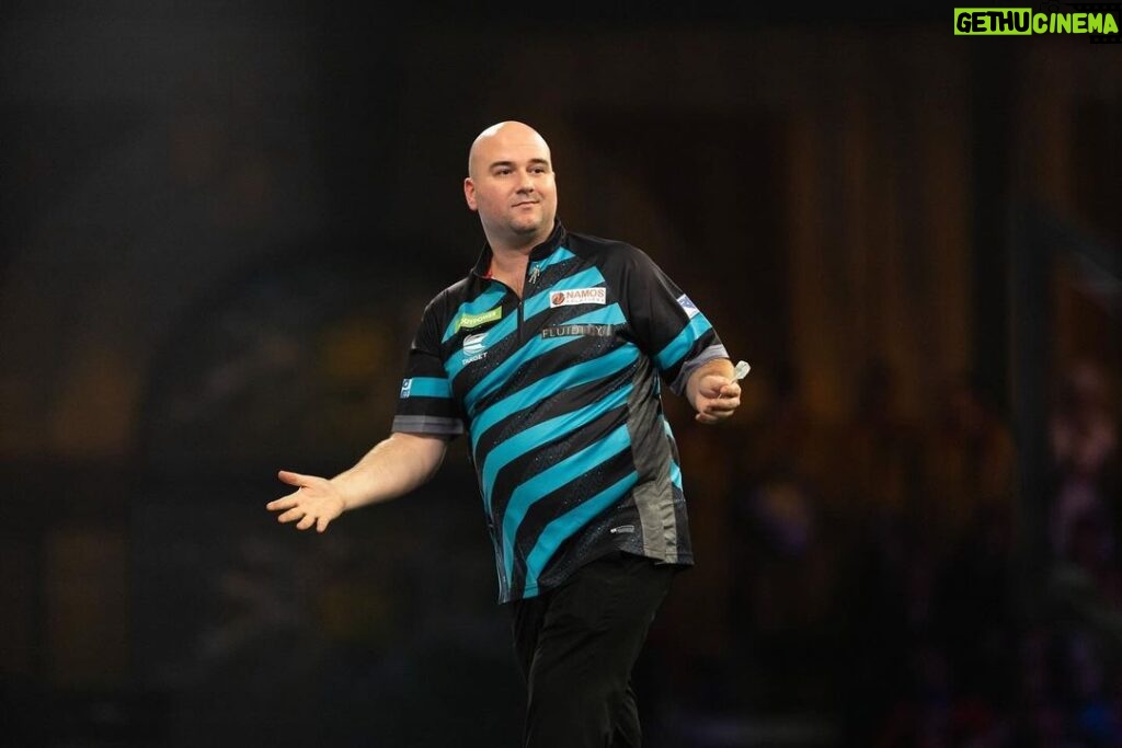 Rob Cross Instagram - Big news! Absolutely over the moon to be back in the Premier League for 2024. It’s taken a lot of hard work and some big results. A big thank you to Matt Porter and the PDC for their support. @targetdarts @NamosSolutions @pwrbyfluidity @scott_rbs 📸 @_taylorlanningphotography_