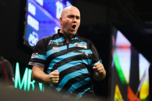 Rob Cross Instagram - One to go. 
Some prep and time with the family and I’ll be ready to face Luke tonight. 
Great messages of support, means a lot thank you 🙏⚡️
@targetdarts @NamosSolutions @pwrbyfluidity @scott_rbs 

📸 @_taylorlanningphotography_