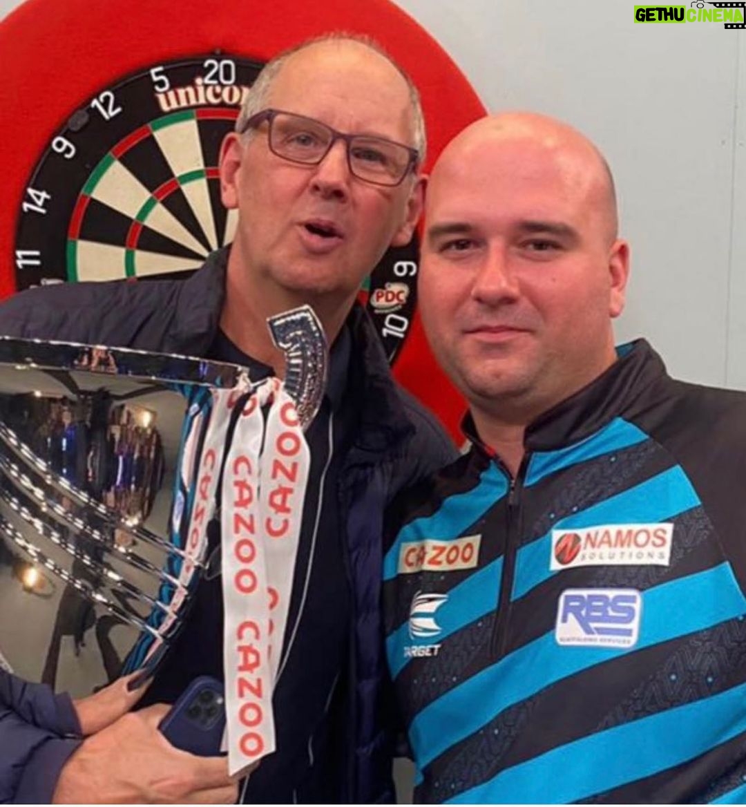 Rob Cross Instagram - A massive happy birthday to this legend @bain.rab …thanks for everything you do for me mate and have a great day 🍻⚡️