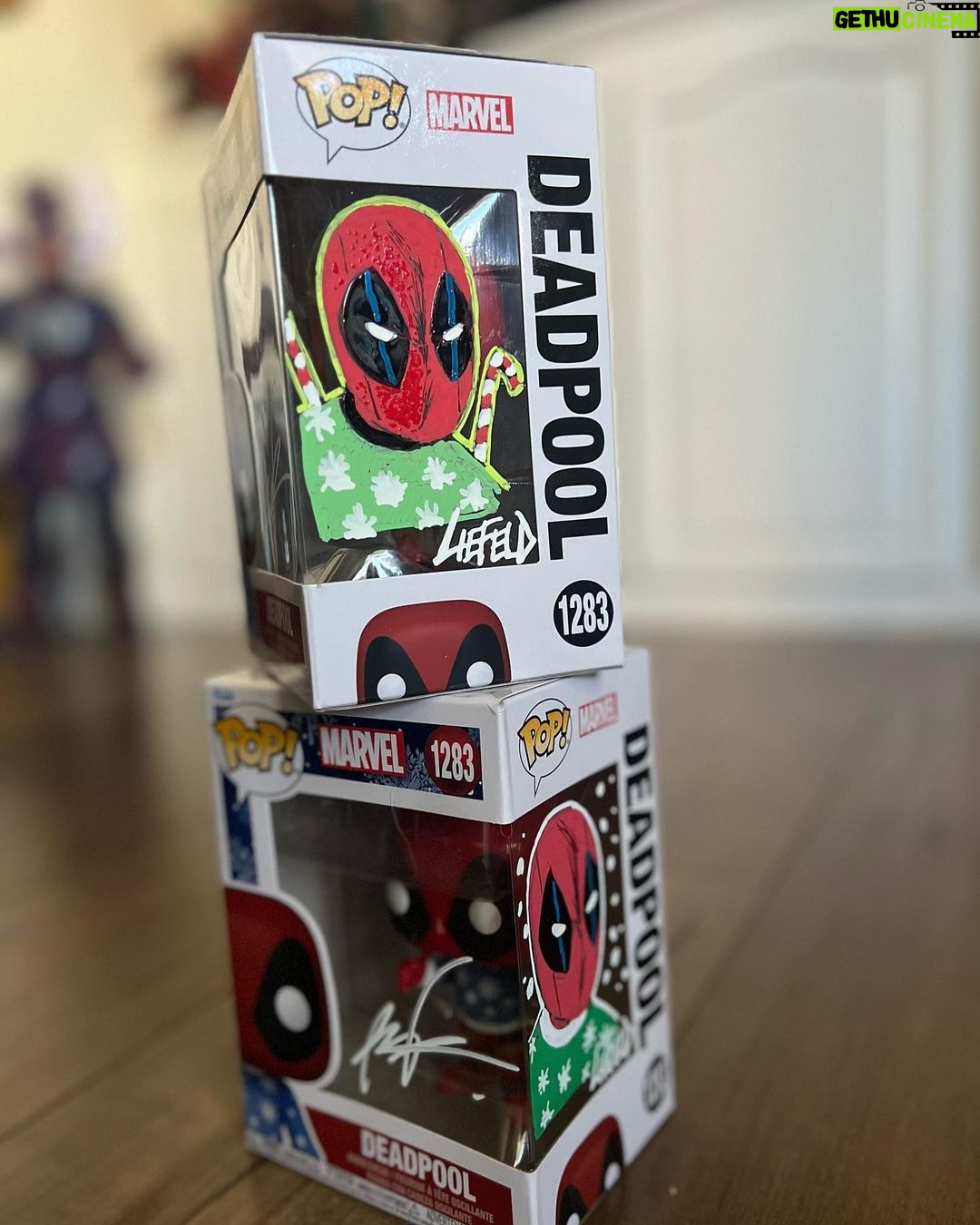 Rob Liefeld Instagram - Holiday @originalfunko pops! I can’t stop scribbling on em! Check out our Holiday episode tonight @whatnot! Link in story! #deadpool #marvel #robliefeld