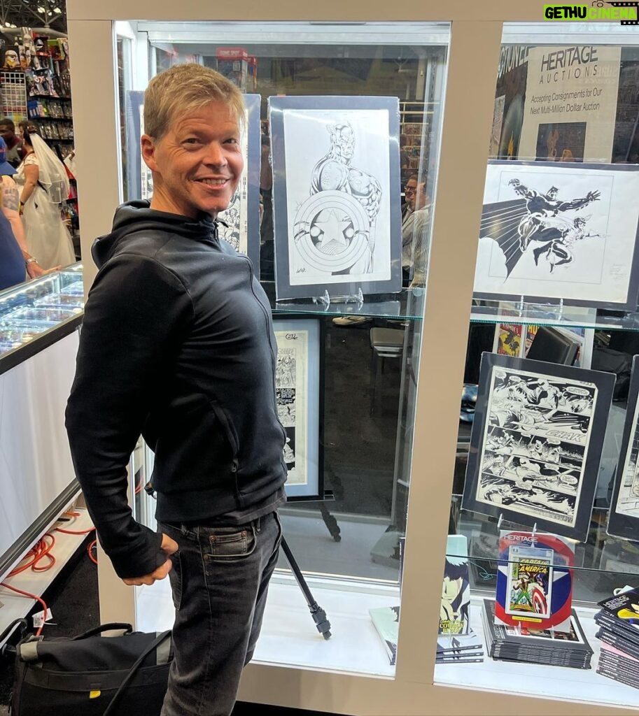 Rob Liefeld Instagram - October was fun. NYC to the High Sierra’s and back. One for the books.