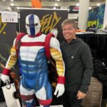 Rob Liefeld Instagram - Diehard made his debut in the comic book that launched @imagecomics, Youngblood #1, 1992! To see him brought to glorious life by @heroes_4_hire_costumes was a highlight of the show. Diehard was originally called Ion when I created him when I was 13, then changed his name after the battery brand before the title became an action franchise starring Bruce Willis! Great job on this, Robert! #diehard #youngblood #imagecomics #robliefeld
