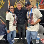 Rob Liefeld Instagram - Scenes From A Con. #deadpool #cable #robliefeld #xmen #xforce #marvel #robliefeld