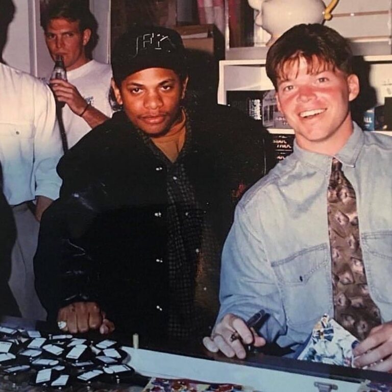 Rob Liefeld Instagram - In honor of Eazy-E gettjng his own street in Compton today, I share that time he came to my Golden Apple event to get his comics signed. I think I was excited. Congrats to Eric & his family on his great legacy as a rap pioneer. #xforce #deadpool #marvel #image #youngblood #eazye #nwa #robliefeld