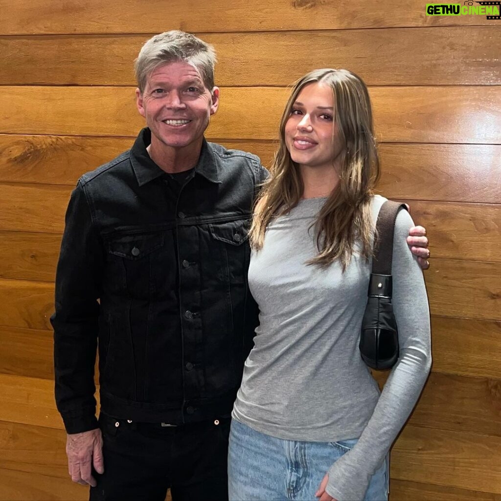 Rob Liefeld Instagram - Happy 20th Birthday Olivia! Just where did all the time go?? I can’t even begin to express how much happiness you have given us! We jumped up and down when we knew we were having a girl, then you entered our lives and everything good became great and everything great became so much better! We love, love, love you and are so proud of you, Livi! 🎂🎂🎂🎂🎂🎂🎂🎂🎂🎂🎂🎂🎂photo by @joyliefeld