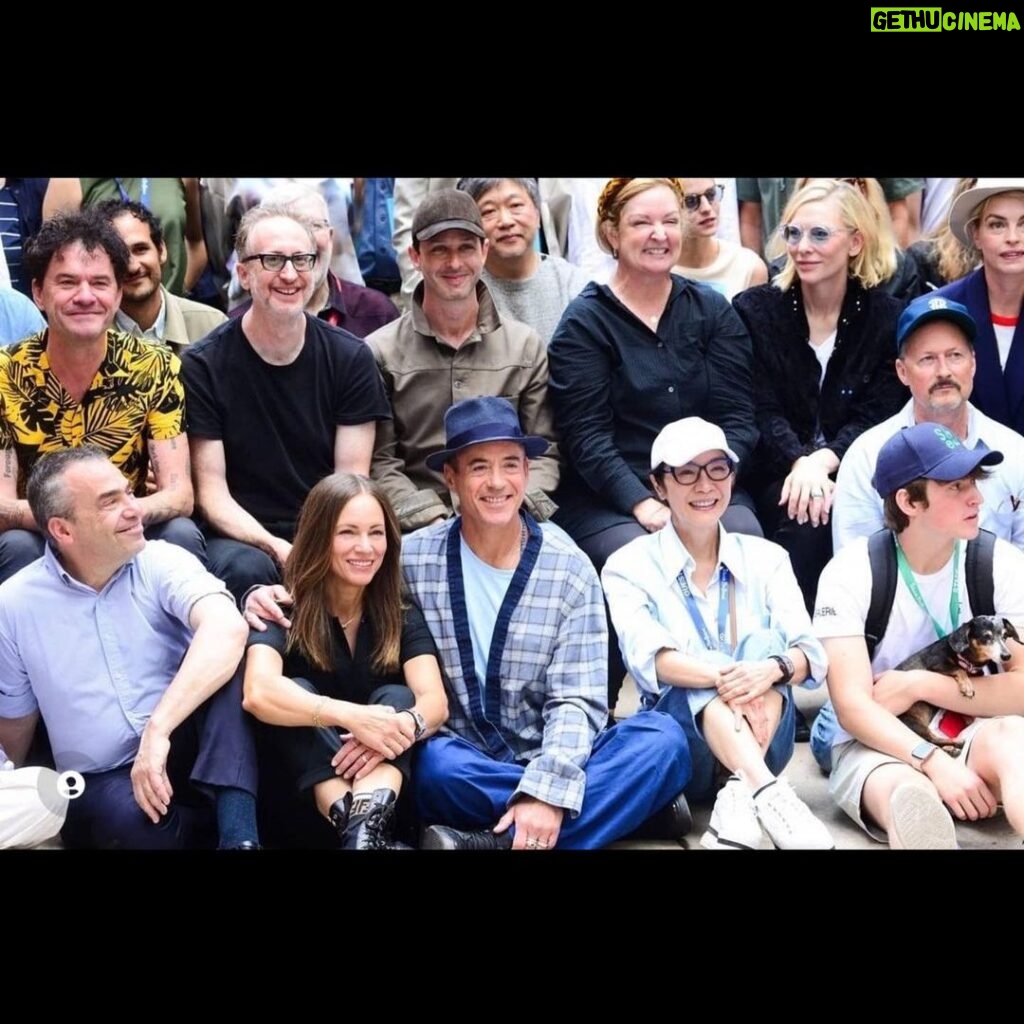 Robert Downey Jr. Instagram - Wow!!! What a glorious weekend in Telluride at #TFF Thanx to Julie Huntsinger for the experience and warm welcoming of our documentary “Sr.” Being with our peers, celebrating film without pretense was as refreshing as the very mountain air… (photos by: Getty Images) Telluride, Colorado
