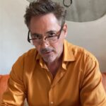 Robert Downey Jr. Instagram – Hey there,,, felt cute, might delete later… #idk #take2 #flashbackfriday #throwback #🤗 #hair @davynewkirk #style @jeanneyangstyle  #thankyou 🎸🥁@queensofthestoneage These aren’t the #droids you’re looking for…