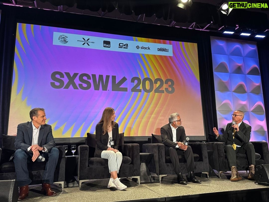 Robert Downey Jr. Instagram - Many thanx to @sxsw for having us.. all here to master the digisphere. SXSW