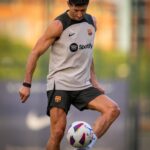 Robert Lewandowski Instagram – Training mode 💪🏻

@fcbarcelona