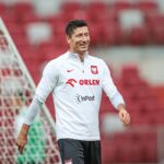 Robert Lewandowski Instagram – Time for 🇵🇱National Team! 
@laczynaspilka