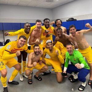 Robert Lewandowski Instagram - We did it!!! Wow, what a great feeling! I am very happy the LaLiga title is ours 🔵🔴
Gràcies Culers! Gràcies Barça! 

@fcbarcelona 
#laliga