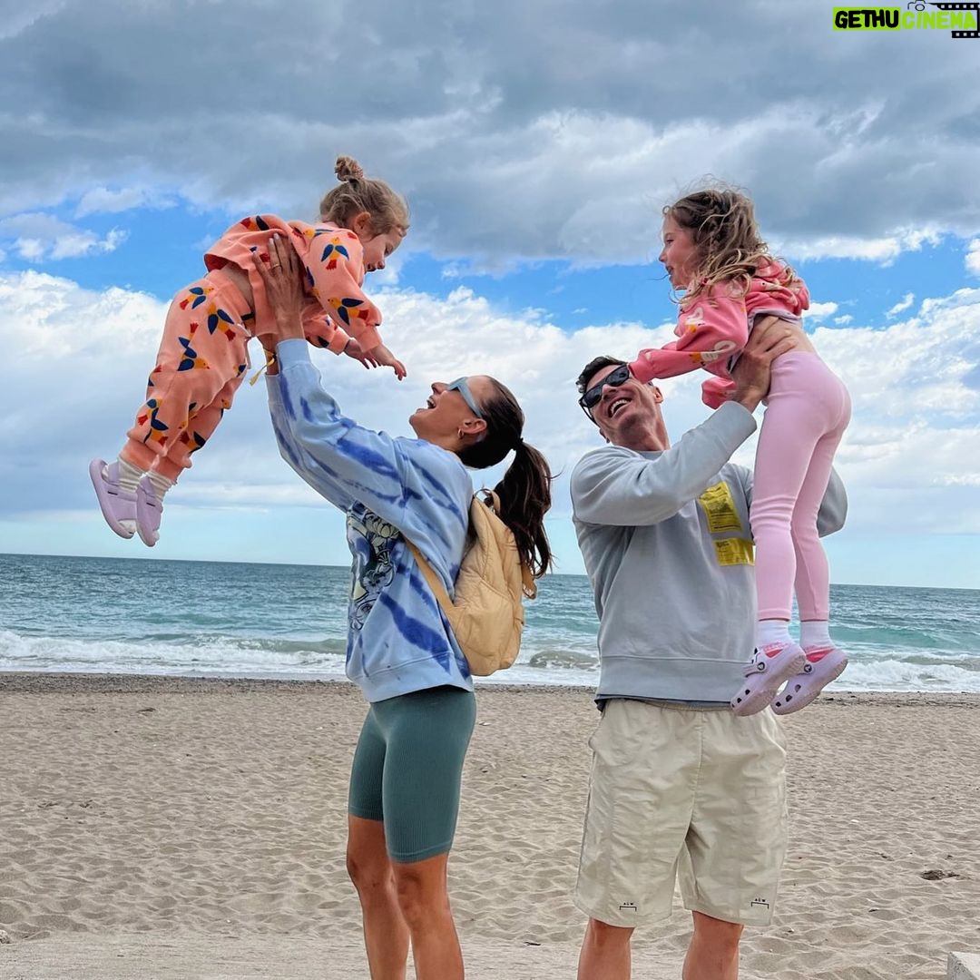 Robert Lewandowski Instagram - Pure happiness ❤️