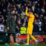 Robert Lewandowski Instagram - 1 point tonight is such a disappointment, but we’re working hard to get back on the right track, and we will do it. 🔵🔴 @fcbarcelona Este punto nos sabe a poco, pero seguiremos trabajando duro para volver donde este equipo se merece. Y lo vamos a hacer. 🔵🔴 @fcbarcelona