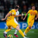 Robert Lewandowski Instagram – On the right track😎 

@fcbarcelona 
#laliga