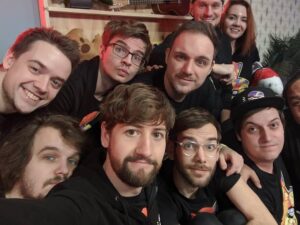 Robin Blase Instagram - Ab 20:00 sind wir live mit #lootfürdiewelt6 auf meinem YouTube Kanal & auf den Kanälen von @lefloid, @doktor_froid & @spacefrogs 
Ziel dieses Jahr: Die Million vollmachen!
#lfdw6