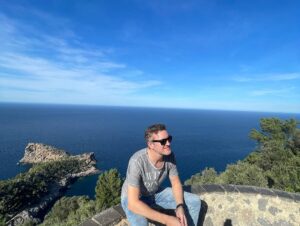Robin Leutner Instagram - Mallorca, du bist einfach immer mega geil! Wer denkt du seist nur Sauftourismus, der kennt dich nicht. ♥️ 🏝️ 🌞 #mallorca #sunset #urlaub