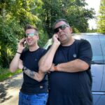 Robin Leutner Instagram - Am Montag wird wieder Telefoniert😂🎉 Bei wem steht das Handy da auch nicht still?😂 #djrobin #monday #telefon #stress