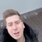 Robin Leutner Instagram - Daniels Adventskalender. Türchen 9 @djrobin1996 Er hat nen Puff und wir sind alle Bumsbar in diesem Sinne, einen besinnlichen Samstag. #adventskalender #djrobin #danielhahn #layla #bumsbar