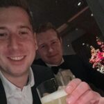 Robin Leutner Instagram - Danke @youtubemusic für die Einladung zum YouTube Music Award Dinner im @grill_royal 🙏 3 mal Nominiert gewesen für: den Besten Song, Beste Songwriter und Beste Producer🙏 Es ist und bleibt völlig surreal was wir mit euch erleben dürfen 🥹 Danke ❤️ #djrobin #schürze #layla #bumsbar #youtube #youtubemusic #award #berlin #grillroyal #party #dankbar #mallorca #friends #summerfieldbooking #summerfieldfamily GRILL ROYAL