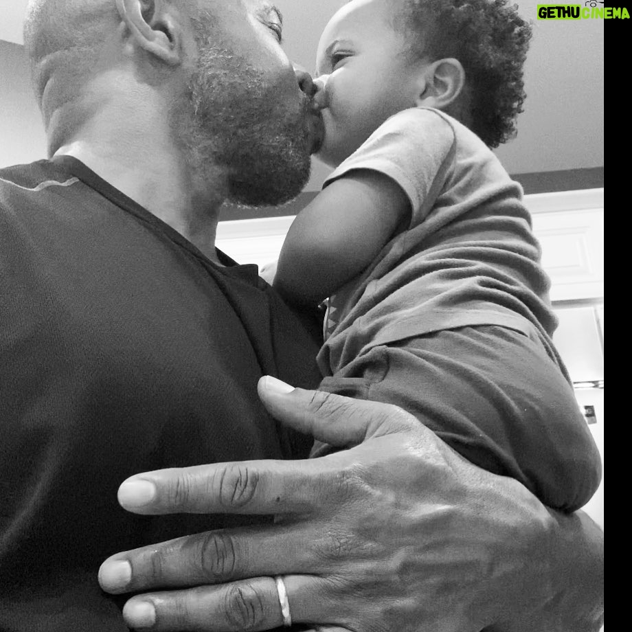 Rockmond Dunbar Instagram - I’m so in love with you!!!❤️❤️❤️❤️..... Kiss your babies often. (Sultan 20months) #dad #daddy #blackdad #kiss #son