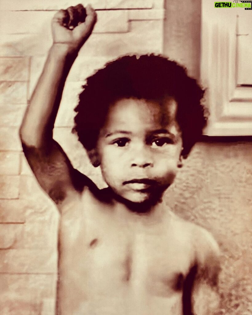 Rockmond Dunbar Instagram - My second born son, “Pharaoh Ra Osiris Ausir Dunbar”, turns 3 today... Happy Born Day “King Lion” You’re wise beyond your years, beautiful in every way..... Intelligent and Strong... You are a born leader..... Never forget that... Protect and Feed your brain constantly. Never give up. Find your passion and never compromise your heritage, soul or your dignity for anything...Especially a quick fix. I believe in you.....I love you... P.S. listen to your mother and you will never go wrong. #💪🏾❤️👍🏾 #son #blackhomeschooling #black #happybirthday #blackexcellence #blackeducators #blackeducation #family #familyfirst #blackhomeschoolers