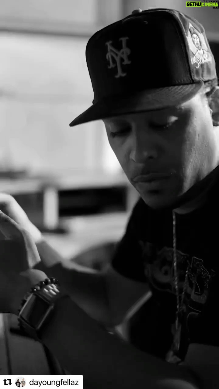 Rockwilder Instagram - @dayoungfellaz new joint! Exclusive!! Produced by @rockwildermusic whose gonna make you feel the way we do! Let’s goooo!!! #maryjblige #dayoungfellaz #rockwilder #hiphop #music #artist #rap #beats #producer #lyric #art