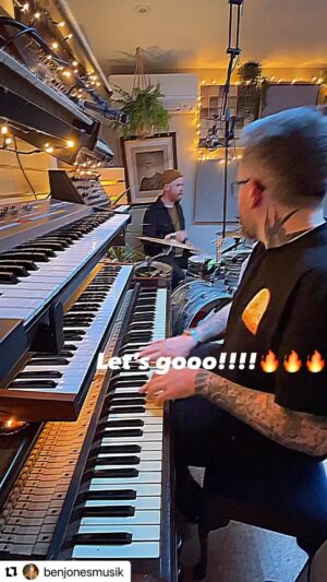 Rockwilder Instagram - LETS GOO!!!!#Repost @benjonesmusik @Lazy one with @danbingmusic . Also massive thanks for all the support you’ve shown and listens on the new mixtape!! You’re all brilliant! X 👍🏻👍🏻👍🏻
