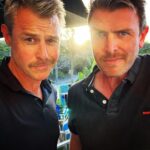 Rodger Corser Instagram – Backlit Bogan Brothers 
(70’s edition)
#merryholidays #bringbackthestache 
#pubertyblues3
#ferrisisback