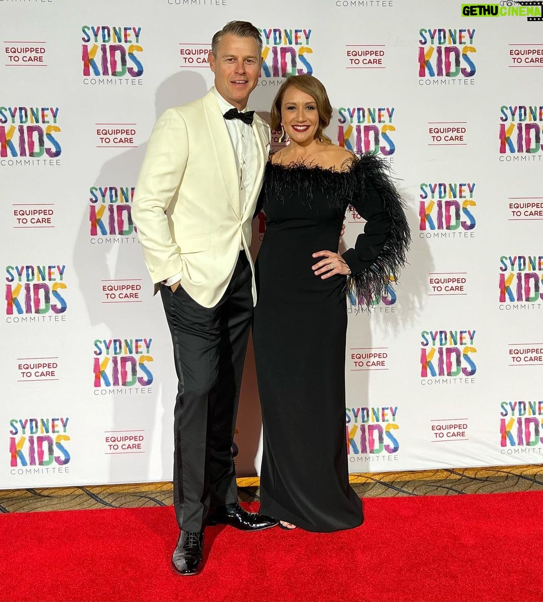 Rodger Corser Instagram - Getting ready to host the @sydneykidscom #greatgatsby Galla Ball 2022 with the most awesome @dimityclancey First one back since 2019 and we’re ready to raise some big $$$!!!