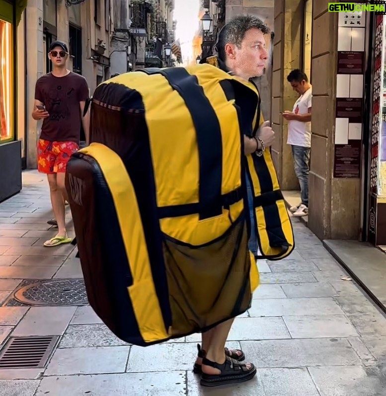 Rodrigo Faro Instagram - Viajo sempre com uma mochila só com o necessário…