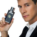 Rodrigo Faro Instagram – Para representar o homem icônico moderno, intenso e que confia em si, @antoniobanderas traz essa nova fragrância incrível. The Icon Elixir está pra lá de chique e é uma ótima opção de presente para o dia dos pais. Mostrei um pouquinho mais nos stories, corre lá e clique no link pra garantir esse super perfume! 😉

#TheIconAttitude #BanderasPerfumes
#publicidade