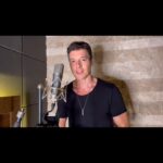 Rodrigo Faro Instagram - Quando me perguntam o que eu vi em você…Eu respondo: vi o que faltava em mim!!!! #amor #musica #love #ınstagood