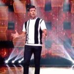 Rodrigo Faro Instagram - Sobrou pra mim hoje no Canta Comigo…No desafio dos jurados cantamos um @sidneymagaloficial !!!!Ô loco meu…Quem sabe faz ao vivo bichooooo!!!!