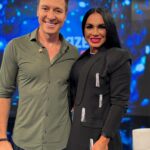 Rodrigo Faro Instagram - Domingo tem @simioniofc no @horadofaro! 🤣