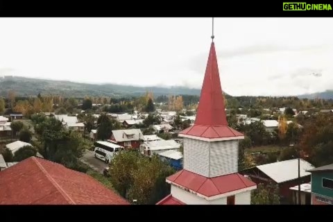 Rodrigo González Instagram - Maravilla del sur de Chile #melipeucochile digno de conocer, y que mejor que con @kike_salazar69