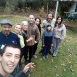 Rodrigo González Instagram - Después de más de 30 años, reencuentro con mis compañeros de @teatroimagen ensayando la obra "travesía" después de más de 10 años volveré a actuar en una obra. @susana.browne @ximena.nogueira #alan #rodrigo y acompañados de Felipe y Santi, pato y @carorickenberg ❤️❤️ Buena jornada en #parral