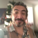 Rodrigo González Instagram - Hoooola, domingo 12, 20:00 comunidad ecológica! Show con material nuevo, no todo ziiiii. Reservas por wsp al +569 8428 9606 @refugiodelsol.cl @paseoelsol #domingosdominicales