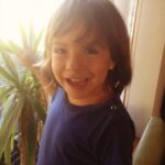 Rodrigo González Instagram - Mi todo, mi luz, mi vida. Te amo con la fuerza de mil mares e infinitos soles. Gracias por elegirme como tú papá! Hace 11 años llegaste a nuestras vidas! Feliz cumpleaños Santi de mi amor! Toda la luz para ti, mi papita! #teamo❤️