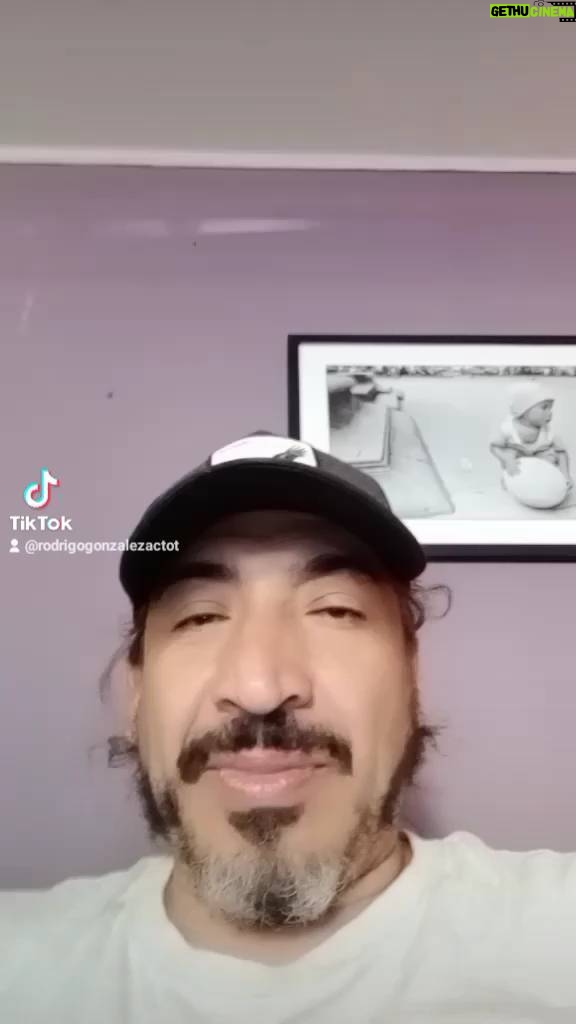 Rodrigo González Instagram - Se vienen cositas