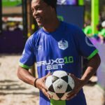 Ronaldinho Instagram - Vem pra Casa do Bruxo! 🔮🪄