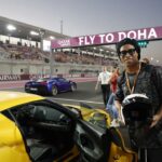 Ronaldinho Instagram - Thanks for the invite! #QatarGP #QatarAirways ✈️🤙🏾