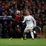 Ronaldinho Instagram - Meu primeiro gol na Champions com o @acmilan 🔴⚫ Lindo momento em um jogo tão importante… Sempre Milan!!! 💪🏾