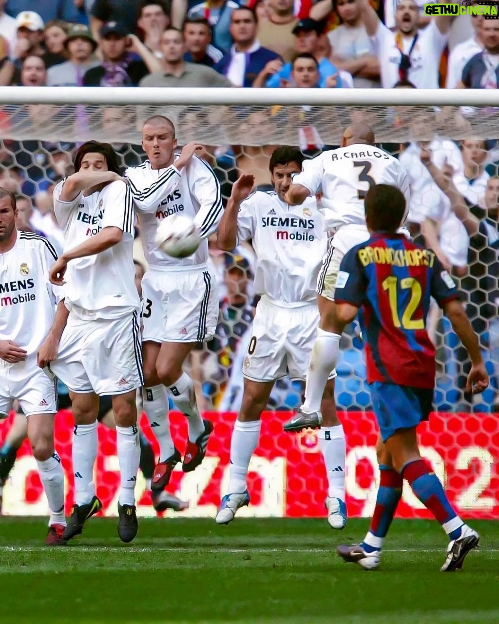 Ronaldinho Instagram - Lembranças #ElClasico!!! Força Barça 🔴🔵