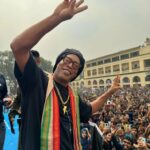 Ronaldinho Instagram - Obrigado Kolkata, Índia!!! 🇮🇳🇮🇳 Que energia incrível, que momento mágico… Muito amor!!! Muito bom ser recebido com tanta alegria e carinho!!! Nos vemos em breve 🤙🏾