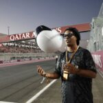 Ronaldinho Instagram - Thanks for the invite! #QatarGP #QatarAirways ✈️🤙🏾