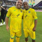 Ronaldinho Instagram - Parabéns xará.. Um grande abraço meu amigo, TMJ!! 🍾🤙🏾
