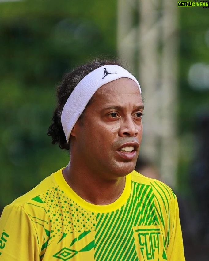 Ronaldinho Instagram - Valeu galera de BH!! Muito obrigado a todos que acompanharam esta linda partida, TMJ 🤙🏾